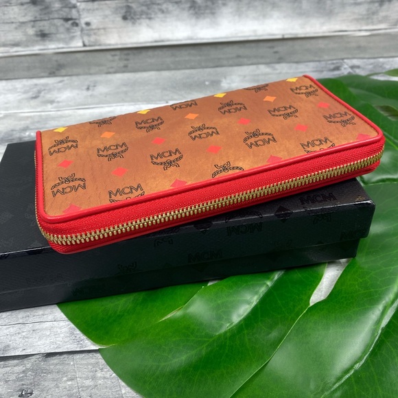 MCM rainbow cognac diamond large wallet zipped - Picture 5 of 8